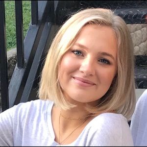 Meet your Posher, Lindsey